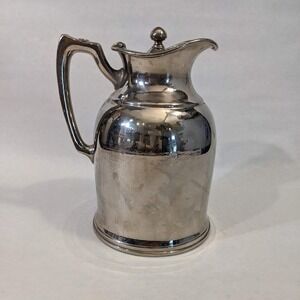 Vintage Stanley Insulating Co Silver Soldered Thermal Pitcher Carafe 9 Inch